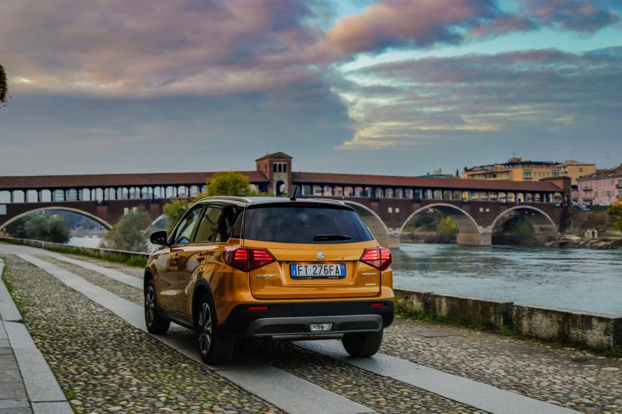  Suzuki Vitara 2018 года  (WW) (фото 37 из 41)
